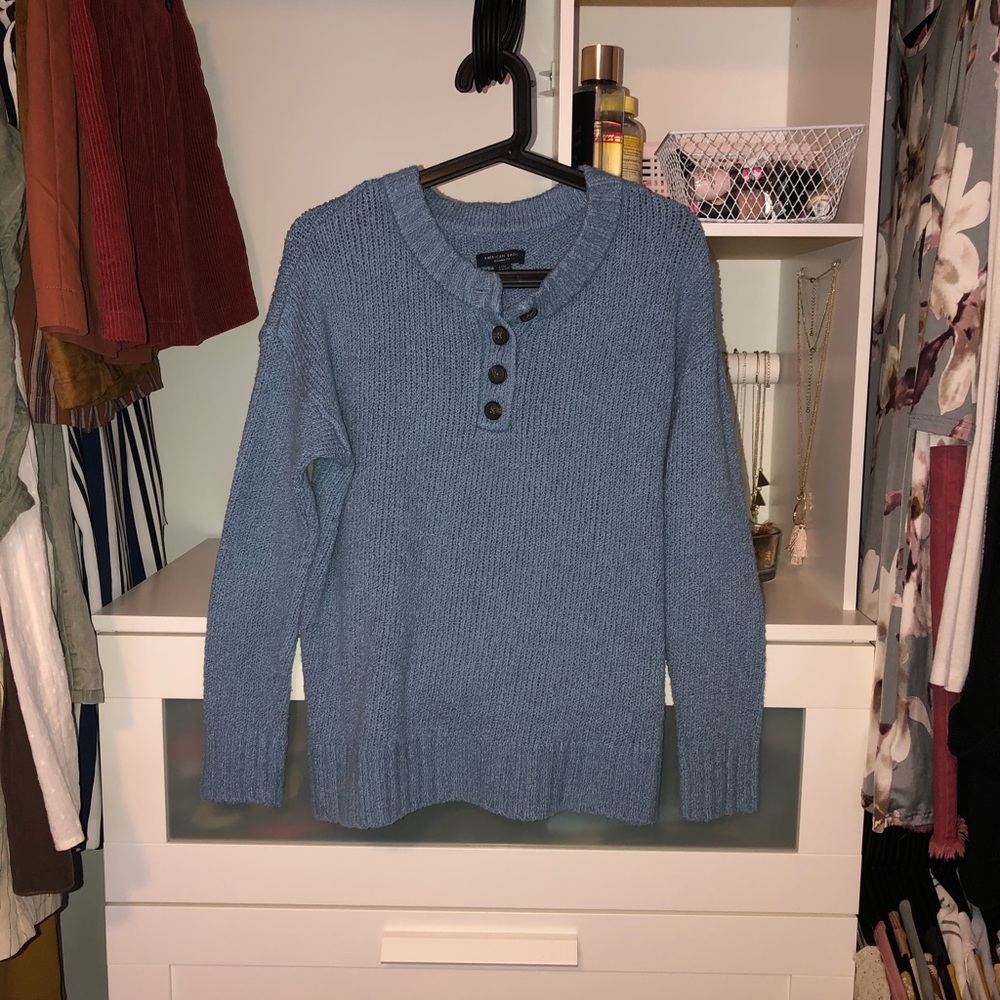 American Eagle Sweater